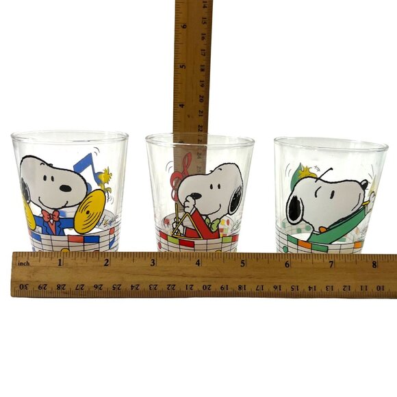 Snoopy Woodstock 4 oz Juice Glasses Set of 3 Sasaki Glass with Original Box - Picture 3 of 12